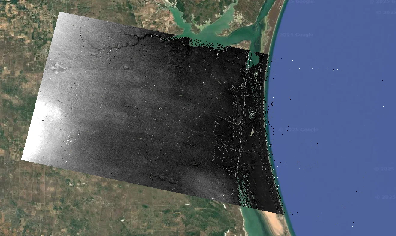 Sentinel-1 InSAR DSM — 음영기복 표현